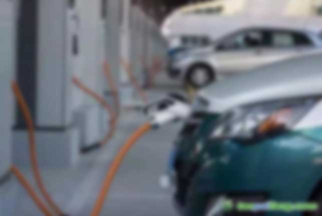 我國(guó)新能源行業(yè)急轉(zhuǎn)直下，銷(xiāo)量狂跌10月份暴跌46%